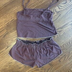 Brown edikted pj set